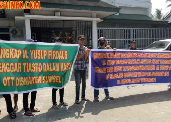 Forum Aktivis Mahasiswa Advokat Sumsel Datangi Pengadilan Negeri Palembang,Mendukung Penuh Kajari Palembang dalam pemberantasan Korupsi,