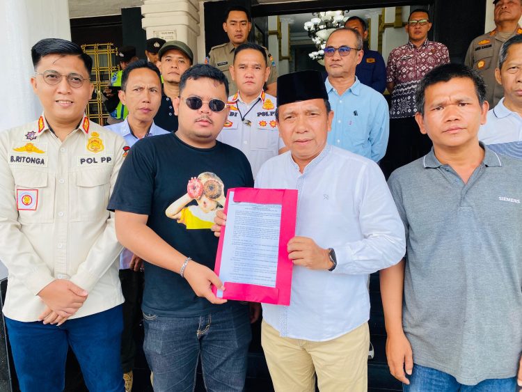 Diduga Ada Pembiaran, Walikota Palembang Didesak Panggil OPD Terkait Pembangunan Ruko di DAS Jalan Angkatan 45