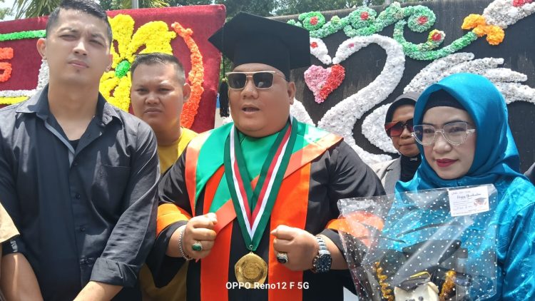 Selamat dan Sukses Raja Sriwijaya Yan Coga Mendapatkan Gelar S2 M.Si Semoga Bermanfaat